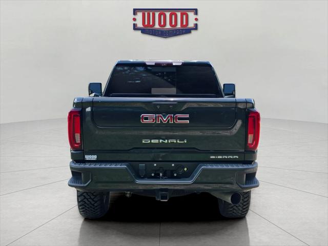 2020 GMC Sierra 2500HD 4WD Crew Cab Standard Bed Denali