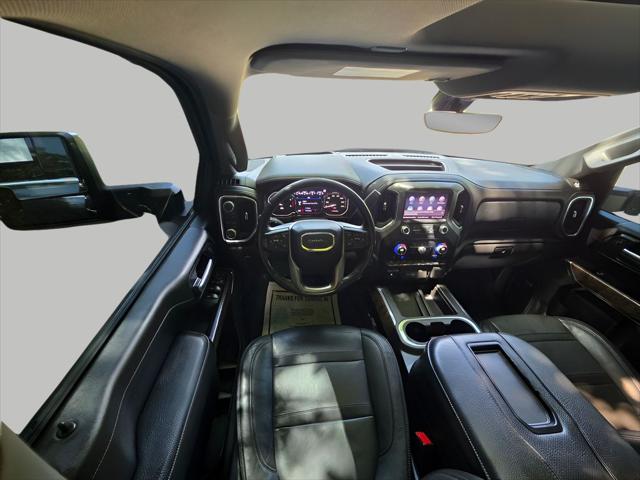 2020 GMC Sierra 2500HD 4WD Crew Cab Standard Bed Denali