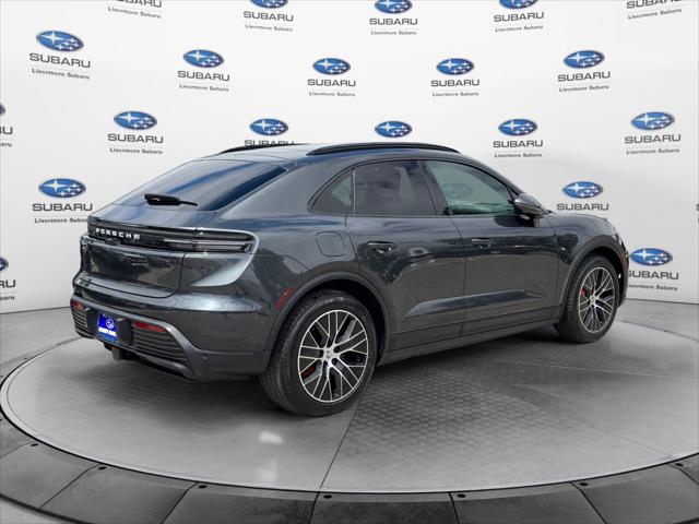 2025 Porsche Macan Electric 4S