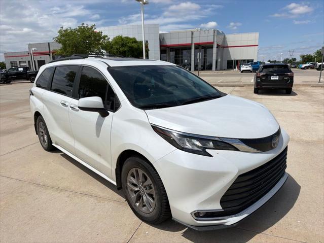 2023 Toyota Sienna XLE