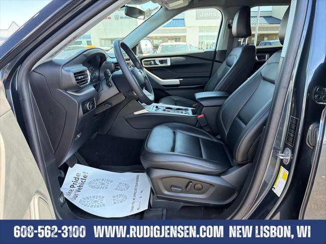 2024 Ford Explorer XLT