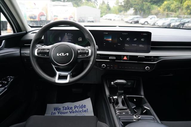 2025 Kia K5 LXS