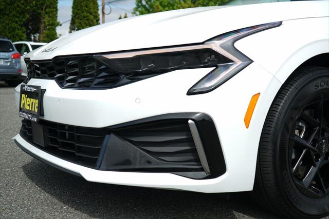 2025 Kia K5 LXS
