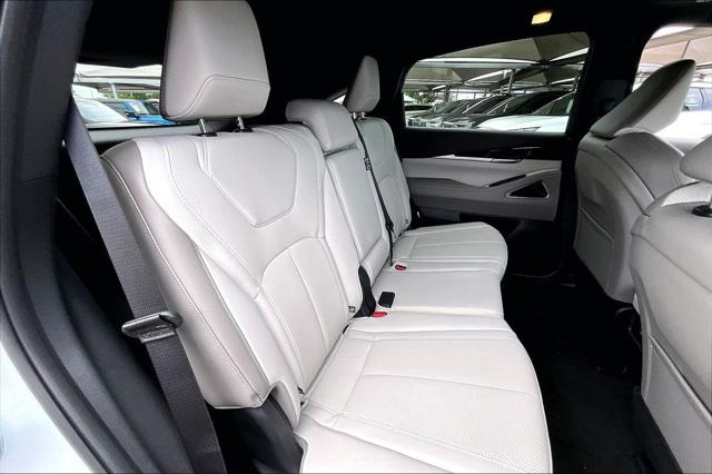 2027 INFINITI X6 SPORT