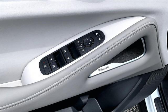 2027 INFINITI X6 SPORT