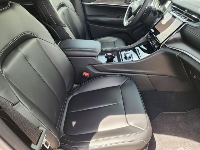2025 Jeep Grand Cherokee L Limited 4x2