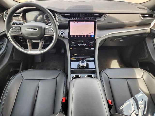 2025 Jeep Grand Cherokee L Limited 4x2