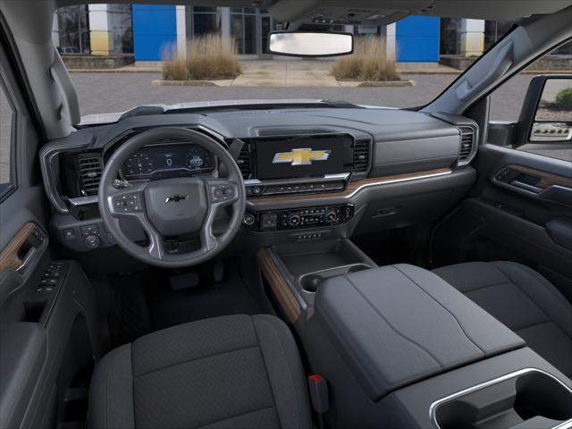 2026 Chevrolet Silverado 2500HD Crew Cab, Standard Bed, LT, 4WD