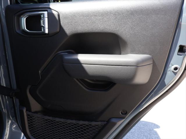 2026 Jeep Wrangler 4-Door Sport RHD 4x4