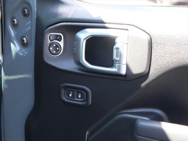 2026 Jeep Wrangler 4-Door Sport RHD 4x4