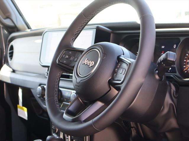 2026 Jeep Wrangler 4-Door Sport RHD 4x4