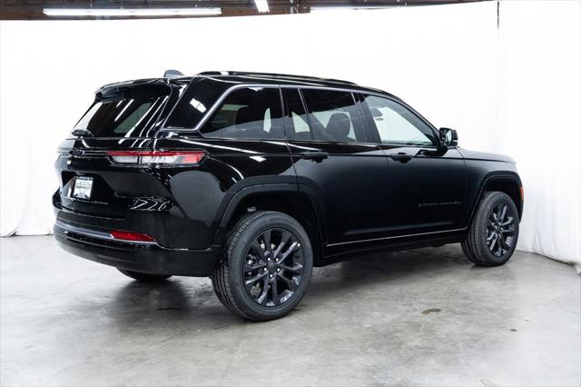 2026 Jeep Grand Cherokee Limited Reserve