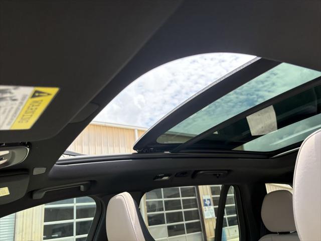 2026 Volvo XC90 Plus, B5 AWD Gas (mild hybrid), Gasoline, Bright, 7 Seats