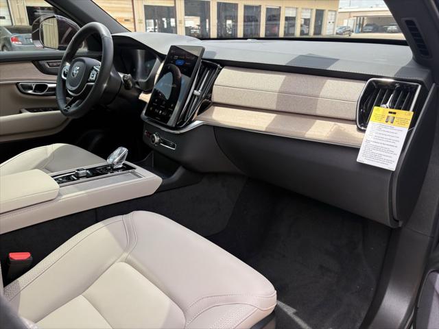 2026 Volvo XC90 Plus, B5 AWD Gas (mild hybrid), Gasoline, Bright, 7 Seats