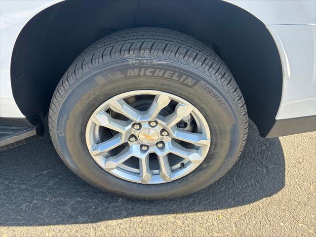 2026 Chevrolet Suburban LS, RWD