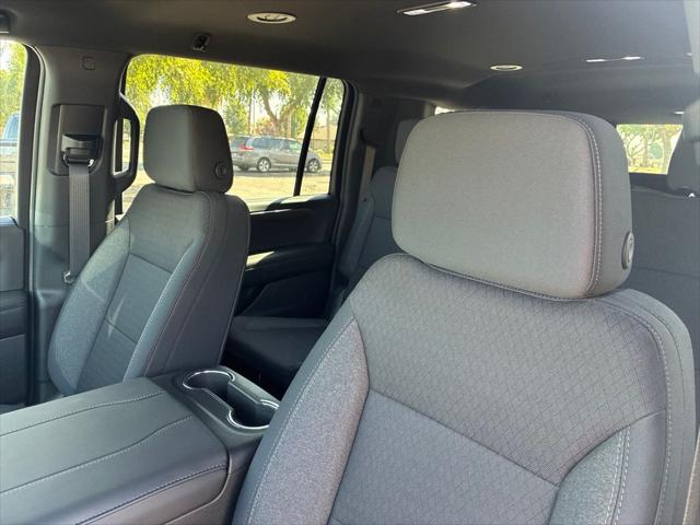 2026 Chevrolet Suburban LS, RWD
