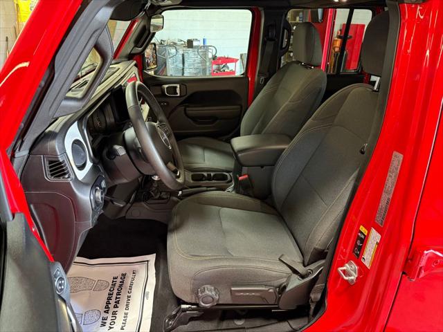 2025 Jeep Wrangler 4-Door Willys 4x4