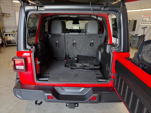 2025 Jeep Wrangler 4-Door Willys 4x4
