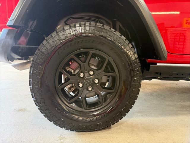 2025 Jeep Wrangler 4-Door Willys 4x4
