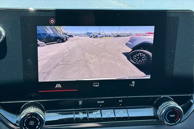 2023 GMC Canyon 2WD Crew Cab Short Box Elevation