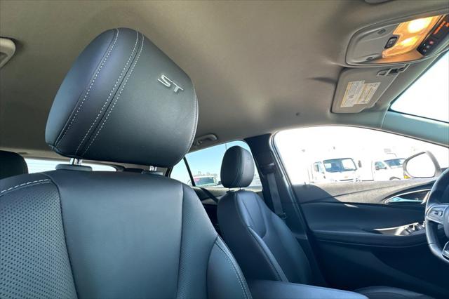 2024 Buick Encore GX Sport Touring FWD