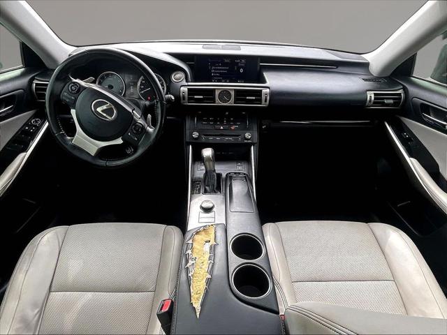2016 Lexus IS 300 300