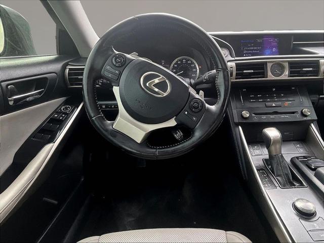 2016 Lexus IS 300 300
