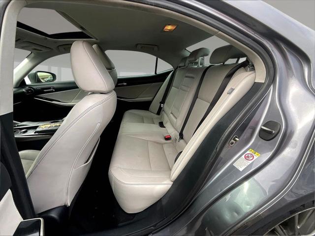 2016 Lexus IS 300 300