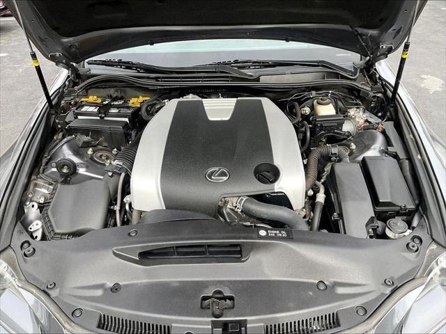 2016 Lexus IS 300 300