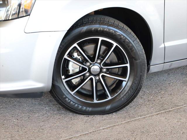 2019 Dodge Grand Caravan SE Plus