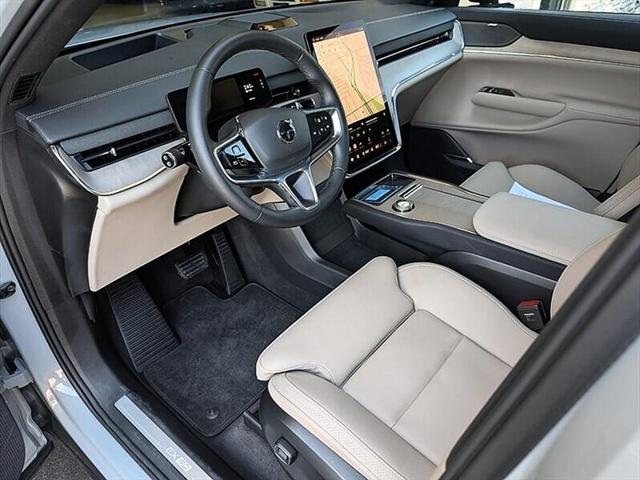 2025 Volvo X 90 Plus, Twin Motor, Fully electric, 6 Seats
