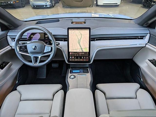 2025 Volvo X 90 Plus, Twin Motor, Fully electric, 6 Seats