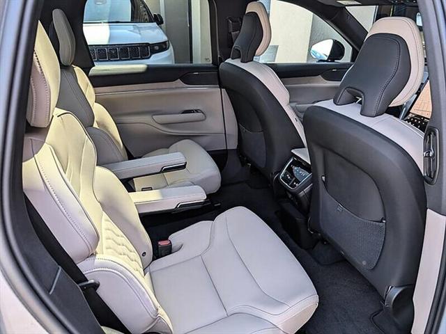 2025 Volvo X 90 Plus, Twin Motor, Fully electric, 6 Seats