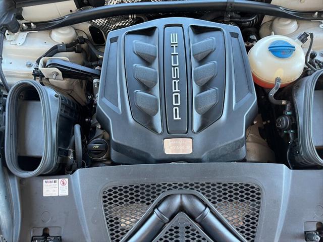 2018 Porsche Macan S