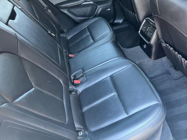 2018 Porsche Macan S