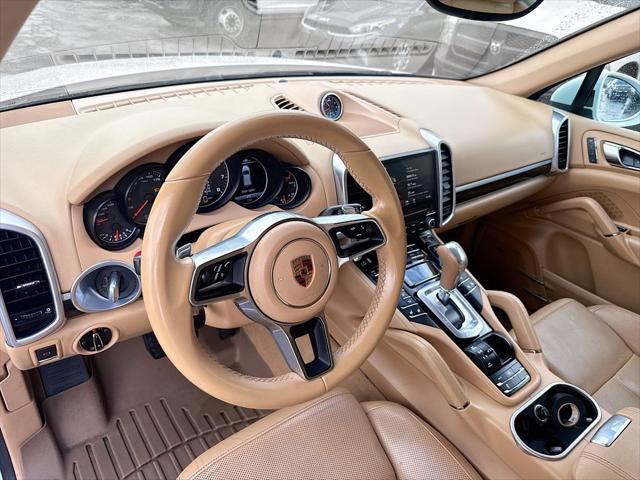 2017 Porsche Cayenne Unknown