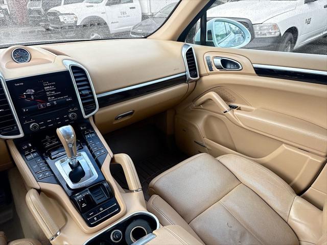 2017 Porsche Cayenne Unknown