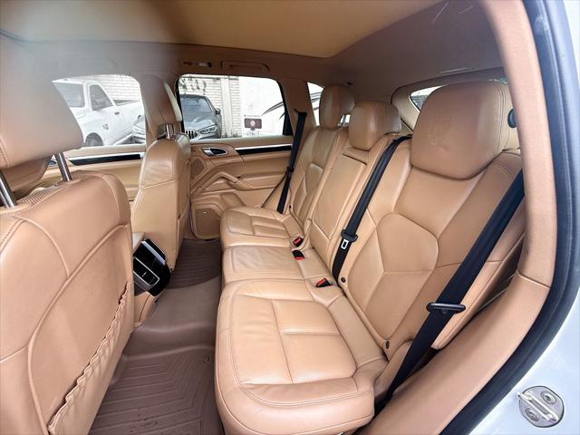 2017 Porsche Cayenne Unknown