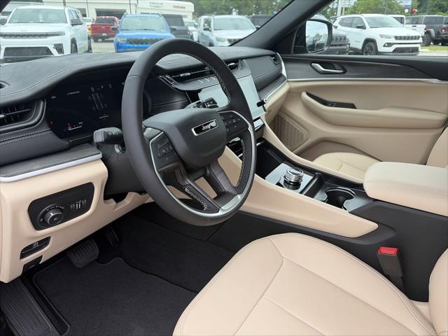 2026 Jeep Grand Cherokee Limited 4x2