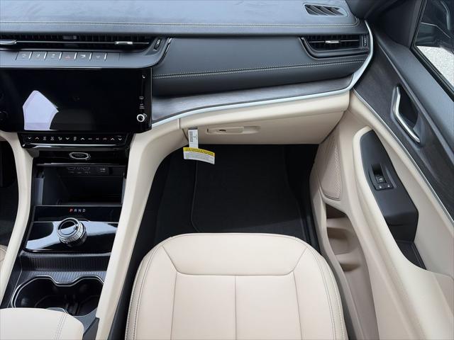 2026 Jeep Grand Cherokee Limited 4x2