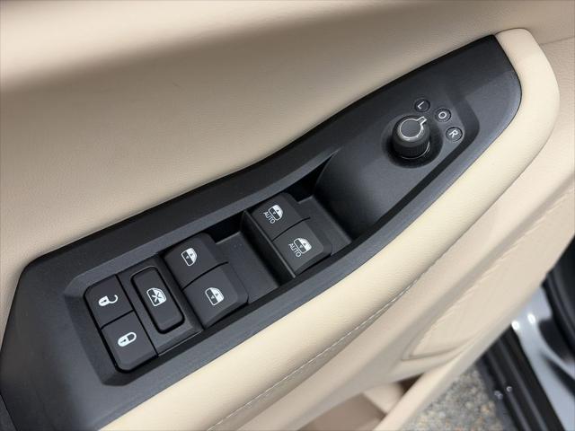 2026 Jeep Grand Cherokee Limited 4x2