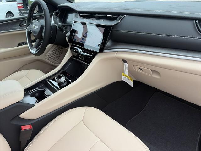 2026 Jeep Grand Cherokee Limited 4x2