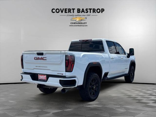 2024 GMC Sierra 2500HD 4WD Crew Cab Standard Bed AT4