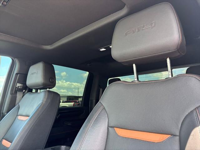 2024 GMC Sierra 2500HD 4WD Crew Cab Standard Bed AT4