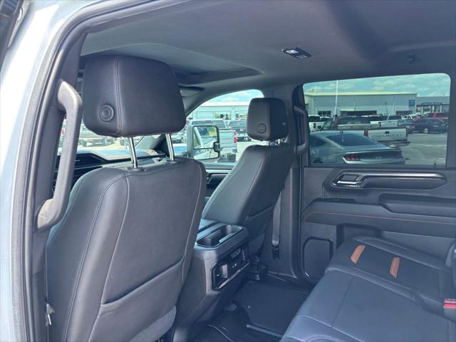 2024 GMC Sierra 2500HD 4WD Crew Cab Standard Bed AT4