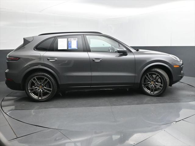 2023 Porsche Cayenne Base