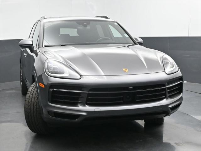 2023 Porsche Cayenne Base