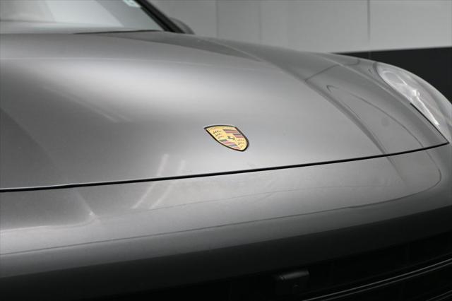 2023 Porsche Cayenne Base