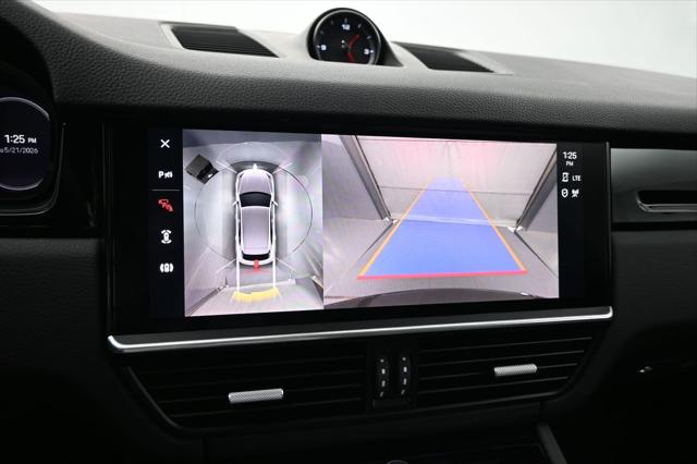 2023 Porsche Cayenne Base