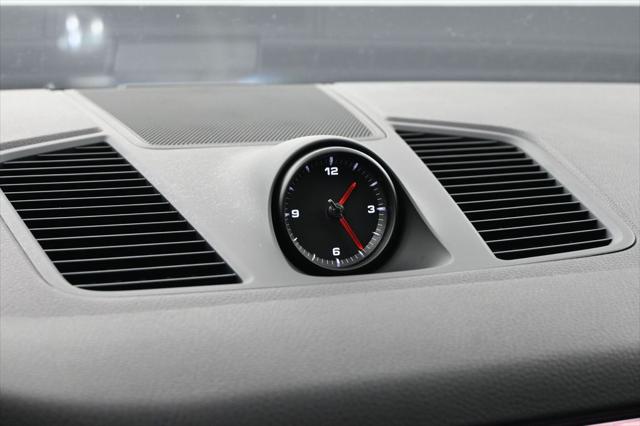 2023 Porsche Cayenne Base